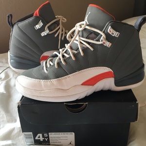 *FINAL PRICE** Air Jordan 12 Retro Cool Grey (GS)